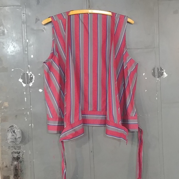 🤎 Vintage Stripe Wrap Top - Picture 7 of 8